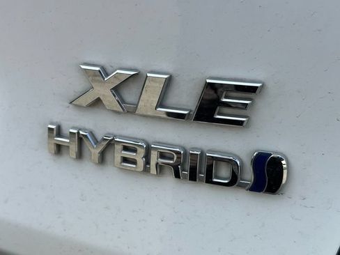 Certified 2024 Toyota RAV4 XLE AWD/4WD image 12