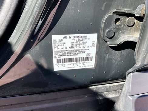 Used 2023 Ford Explorer 4WD image 36
