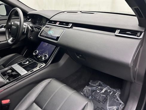 Used 2020 Land Rover Range Rover Velar R-Dynamic S AWD/4WD image 18