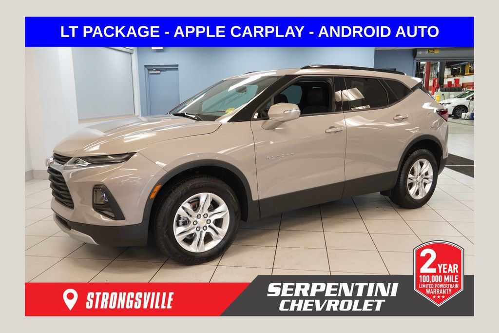 Used 2021 Chevrolet Blazer LT FWD image 1