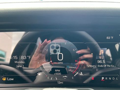 New 2026 GMC Acadia Denali w/ Super Cruise Package FWD image 13