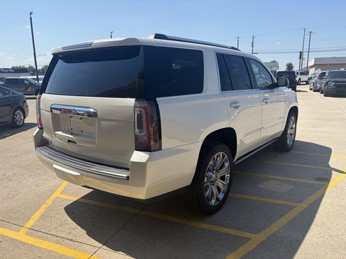 Used 2015 GMC Yukon Denali w/ Touring Package AWD/4WD image 6