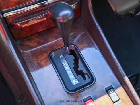 Used 1988 Mercedes-Benz 560 SL image 31