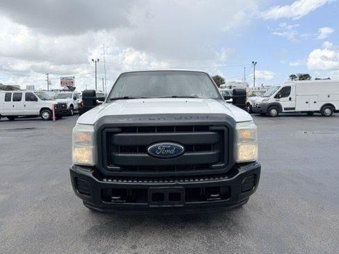 Used 2013 Ford F250 XL w/ PWR Equipment Group RWD image 2