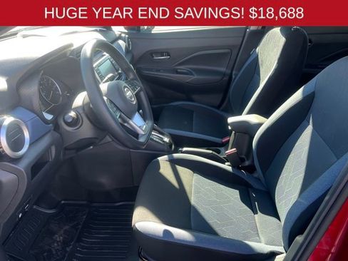 New 2025 Nissan Versa SV w/ Trunk Package FWD image 23