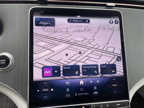 Certified 2024 Mercedes-Benz EQE 350+ 4MATIC SUV image 24