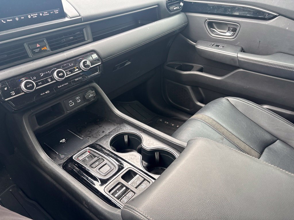 Certified 2024 Honda Pilot Touring image 23