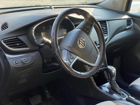 Used 2020 Buick Encore Preferred w/ Safety Package FWD image 5
