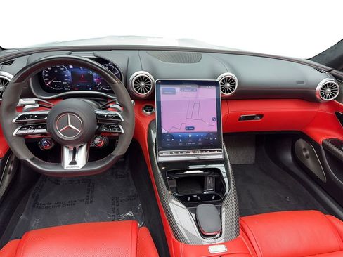 Used 2022 Mercedes-Benz SL 63 AMG SL 63 AMG AMG NIGHT PKG,NAV,CA w/ AMG Aerodynamic Package image 18