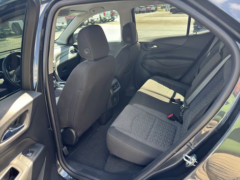 Used 2022 Chevrolet Equinox LT image 10
