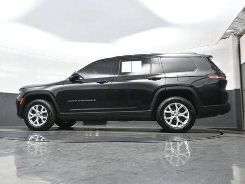 Used 2021 Jeep Grand Cherokee L Limited AWD/4WD image 30