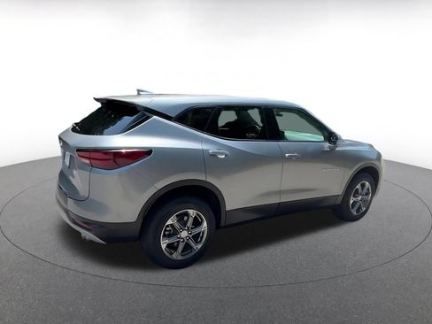 Used 2026 Chevrolet Blazer LT FWD image 14