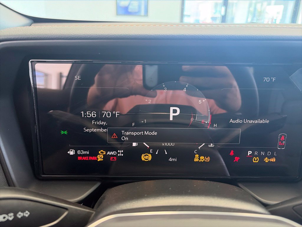 New 2027 GMC Terrain AT4 w/ LPO, Black Badging Package AWD/4WD image 16