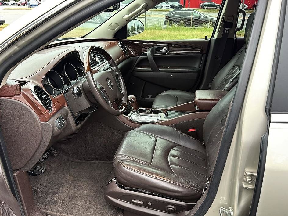 Used 2014 Buick Enclave Leather FWD image 19
