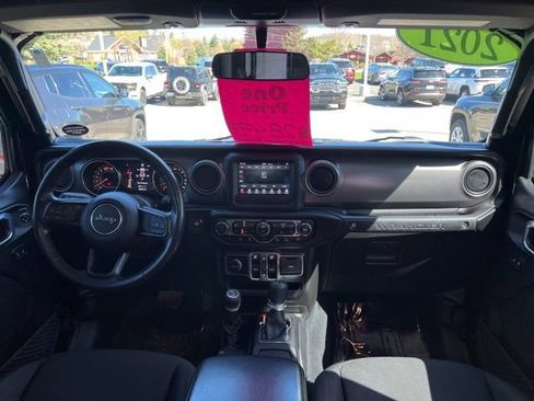Used 2021 Jeep Wrangler Unlimited Sport AWD/4WD image 13