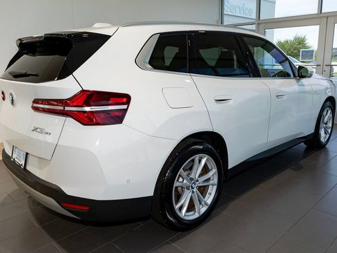Used 2025 BMW X3 xDrive30i w/ Convenience Package AWD/4WD image 17