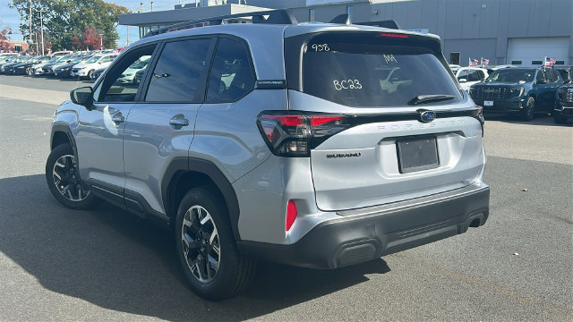 New 2026 Subaru Forester Premium AWD/4WD image 4