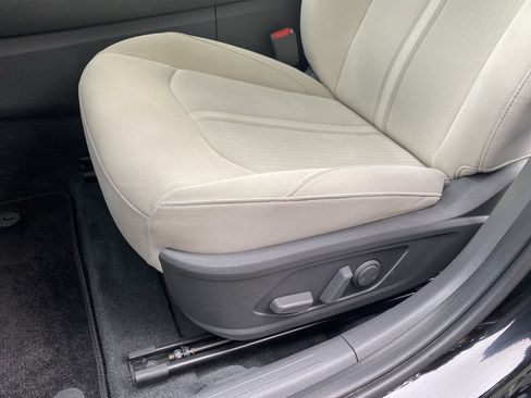 Certified 2023 Hyundai Sonata SEL w/ Cargo Package FWD image 12