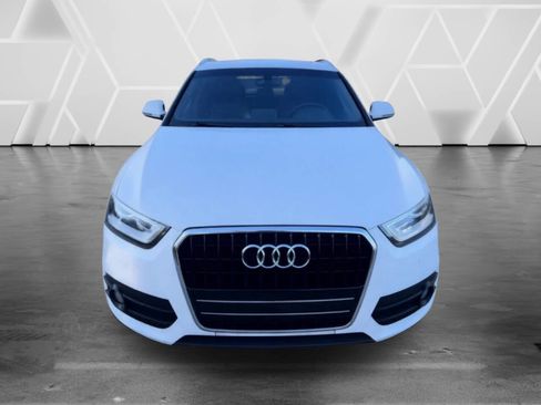 Used 2015 Audi Q3 2.0T Prestige w/ Prestige Package image 2