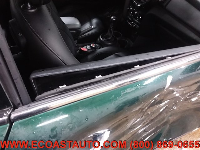 Used 2017 MINI Cooper 2-Door Hardtop FWD image 17