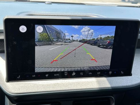 New 2025 Ford Maverick XLT w/ XLT Luxury Package image 12