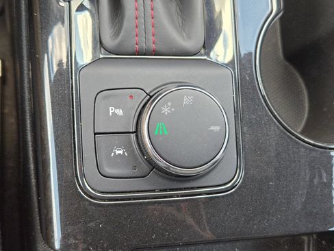 Used 2022 Chevrolet Blazer RS FWD image 29