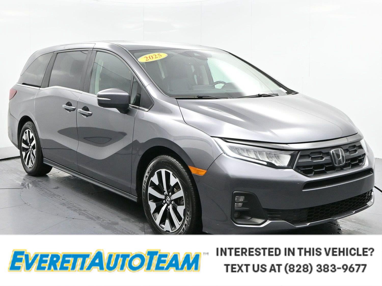 Used 2025 Honda Odyssey EX-L image 1