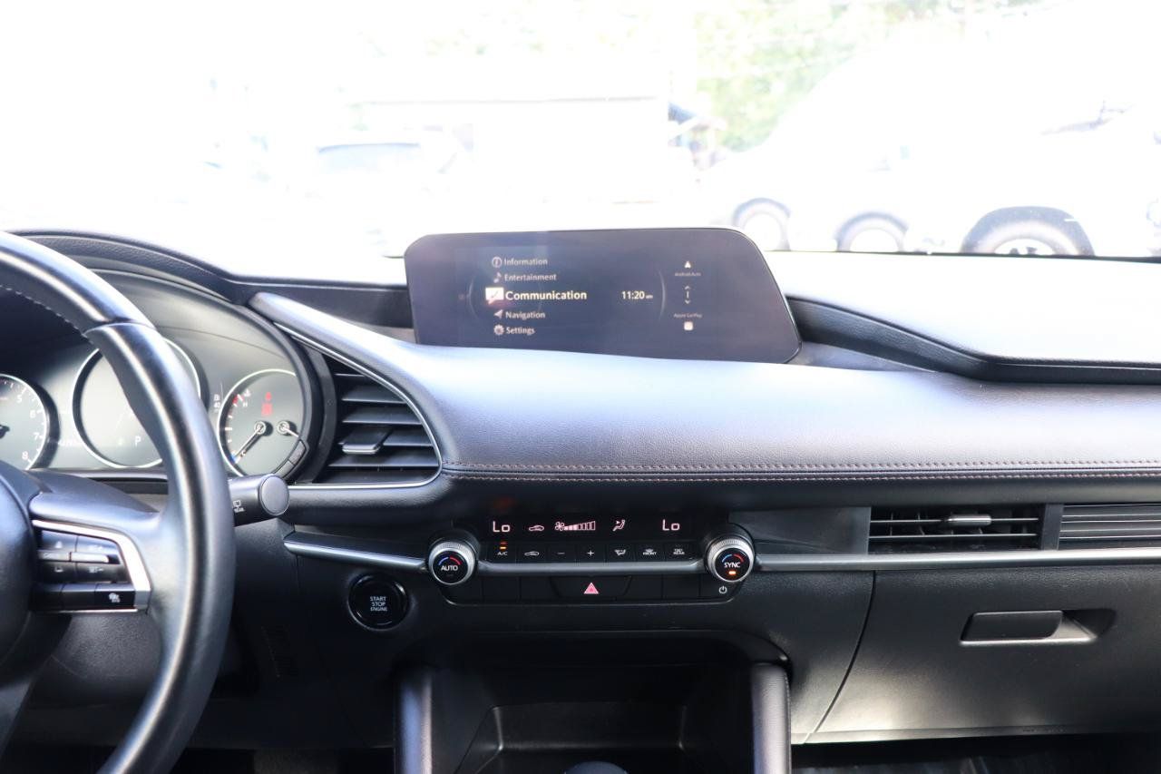 Used 2024 MAZDA MAZDA3 s FWD image 19