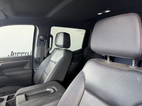 Used 2025 GMC Sierra 1500 SLT AWD/4WD image 10