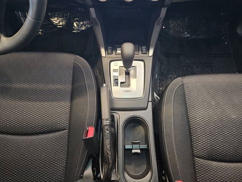 Used 2018 Subaru Forester 2.5i Premium image 17