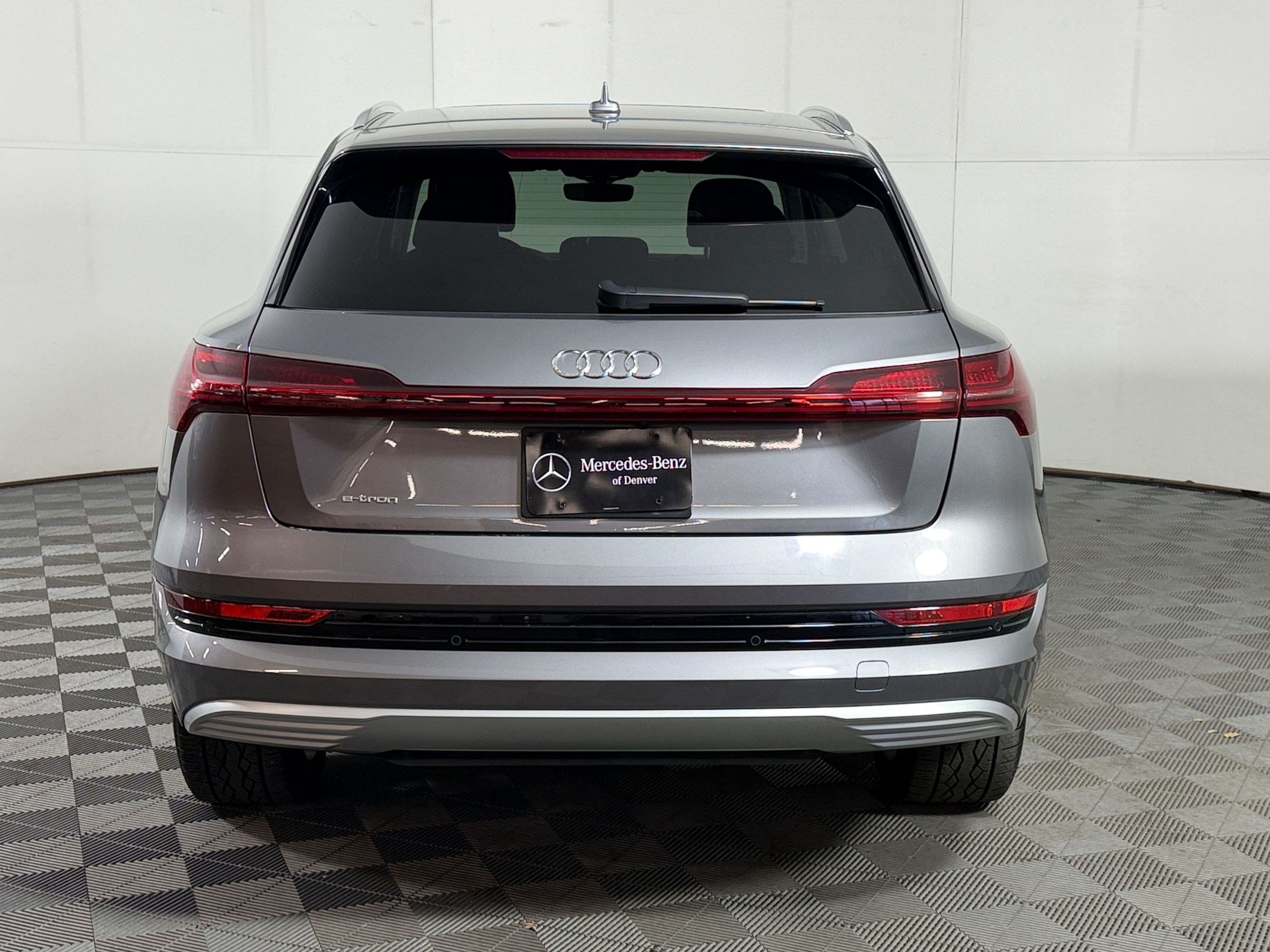 Used 2019 Audi e-tron Premium Plus AWD/4WD image 10