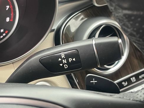 Used 2018 Mercedes-Benz C 300 Sedan image 31