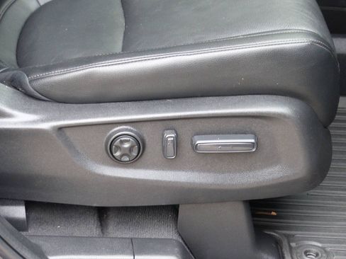 Used 2025 Honda Odyssey EX-L image 43