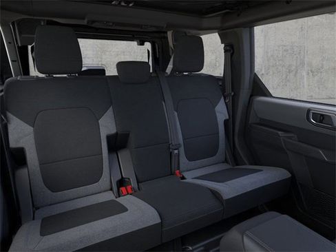 New 2025 Ford Bronco Big Bend image 11