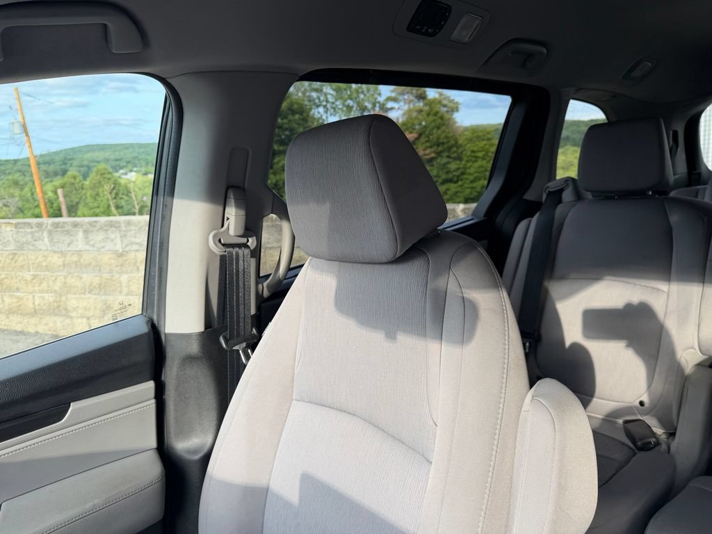 Used 2022 Honda Odyssey EX image 21