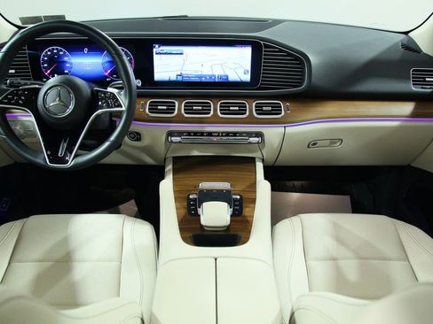 Used 2024 Mercedes-Benz GLE 350 4MATIC image 19