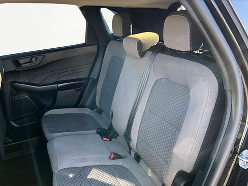 Certified 2022 Ford Escape SE w/ Cold Weather Package image 26