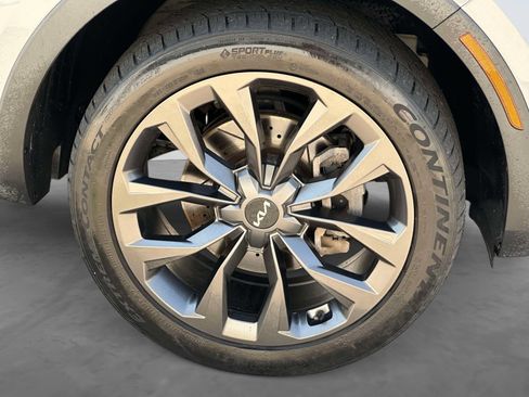 Used 2022 Kia Sorento SX Prestige w/ Rust Color Package AWD/4WD image 7