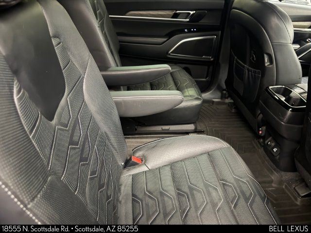 Used 2022 Kia Telluride SX w/ SX Prestige Package AWD/4WD image 13
