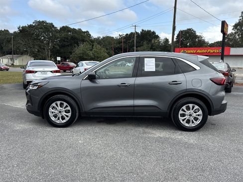 Used 2023 Ford Escape Active image 2