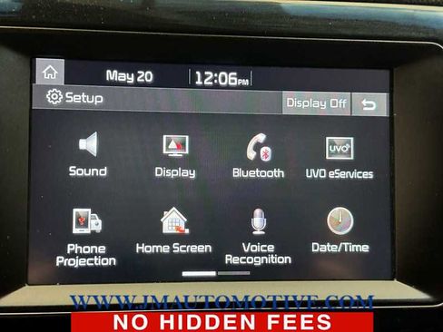 Used 2017 Kia Niro LX image 24