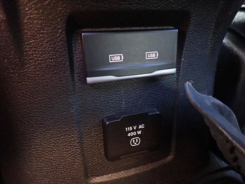 Used 2022 Jeep Gladiator Mojave w/ Cold Weather Group AWD/4WD image 10