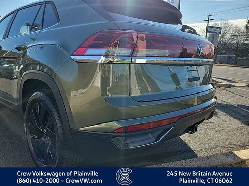 New 2026 Volkswagen Atlas Cross Sport SE image 27