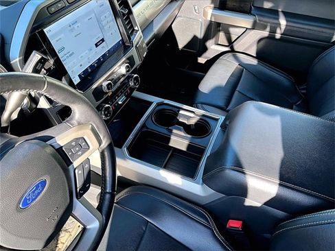 Used 2022 Ford F250 Lariat w/ Tremor Off-Road Package image 15