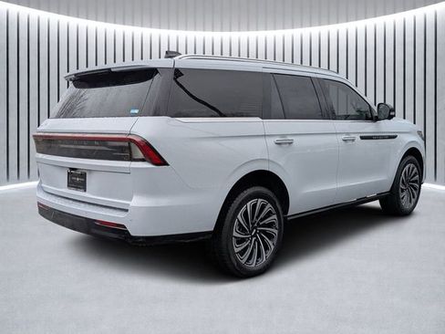 New 2026 Lincoln Navigator Black Label image 3