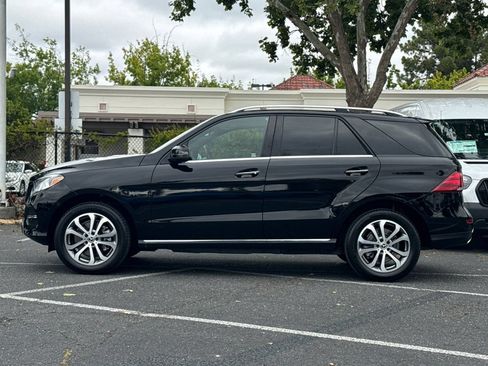 Used 2019 Mercedes-Benz GLE 400 4MATIC image 7