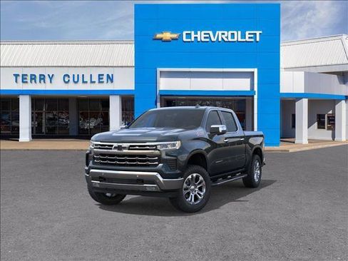 New 2026 Chevrolet Silverado 1500 LTZ image 8