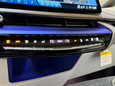 New 2026 Cadillac Optiq Sport 1 image 33