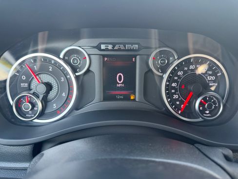 New 2027 RAM 2500 Tradesman AWD/4WD image 26