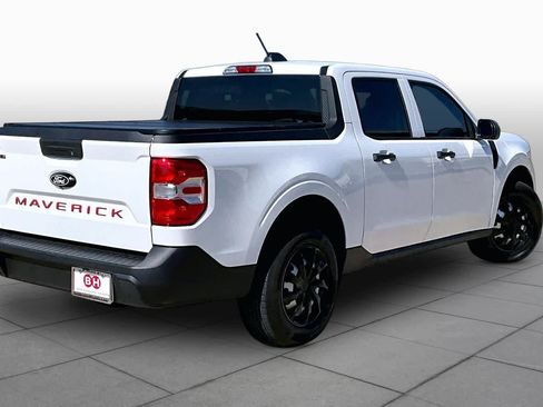 Used 2025 Ford Maverick XL FWD image 12